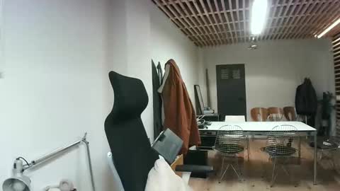 maythe4bwu online show from 05-27-26, 06:27