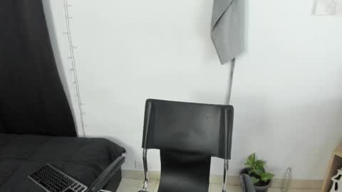 mazikeen_18 online show from 03-11-25, 11:44