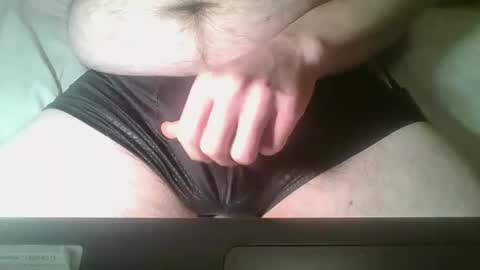 Snapshot of mb198769 chatting on 12-26-24, 01:29 SoftAndHard online show from 12-26-24, 01:29