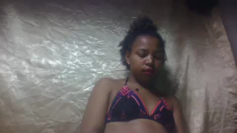 mbotyfeliciaa online show from 11-21-25, 04:33