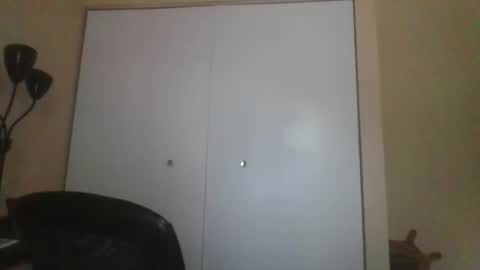 Snapshot of mbsupreme chatting on 10-25-25, 08:58 Mark online show from 10-25-25, 08:58