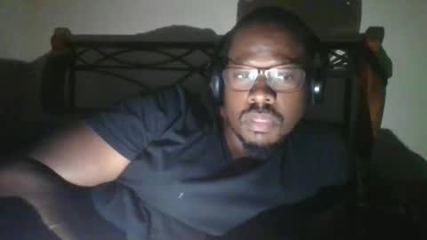 Snapshot of mbsupreme chatting on 11-07-25, 08:03 Mark online show from 11-07-25, 08:03