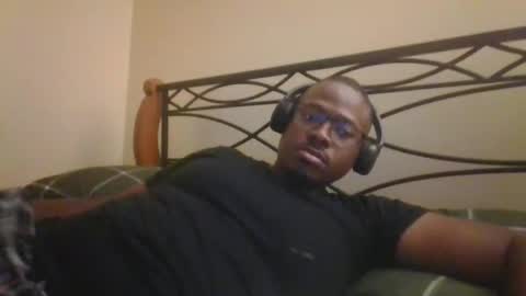 Snapshot of mbsupreme chatting on 11-20-25, 06:35 Mark online show from 11-20-25, 06:35