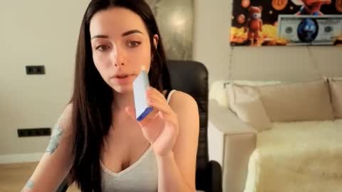 Snapshot of mcflurry18 chatting on 09-12-25, 09:20 ReadMyBio online show from 09-12-25, 09:20