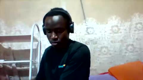 Snapshot of mclntz_bbc chatting on 02-09-25, 10:54 mclntz_bbc online show from 02-09-25, 10:54