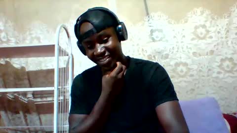 Snapshot of mclntz_bbc chatting on 02-15-25, 06:02 mclntz_bbc online show from 02-15-25, 06:02