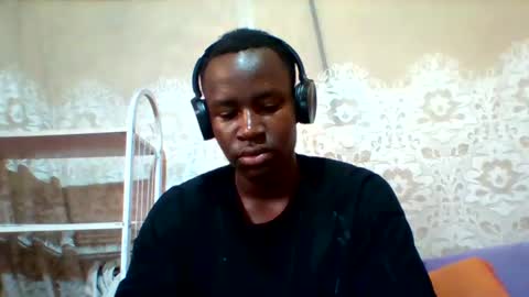 Snapshot of mclntz_bbc chatting on 02-16-25, 02:00 mclntz_bbc online show from 02-16-25, 02:00