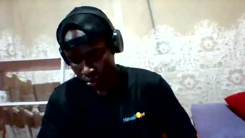 Snapshot of mclntz_bbc chatting on 02-19-25, 05:27 mclntz_bbc online show from 02-19-25, 05:27