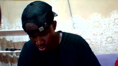 Snapshot of mclntz_bbc chatting on 02-20-25, 12:36 mclntz_bbc online show from 02-20-25, 12:36