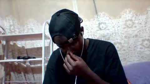 Snapshot of mclntz_bbc chatting on 02-20-25, 04:03 mclntz_bbc online show from 02-20-25, 04:03