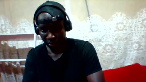 Snapshot of mclntz_bbc chatting on 02-22-25, 02:52 mclntz_bbc online show from 02-22-25, 02:52