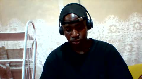 Snapshot of mclntz_bbc chatting on 03-06-25, 10:09 mclntz_bbc online show from 03-06-25, 10:09