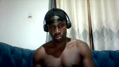 Snapshot of mclntz_bbc chatting on 09-13-25, 12:21 mclntz_bbc online show from 09-13-25, 12:21