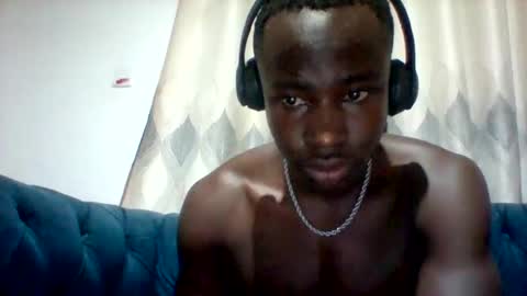 Snapshot of mclntz_bbc chatting on 10-17-25, 03:14 mclntz_bbc online show from 10-17-25, 03:14