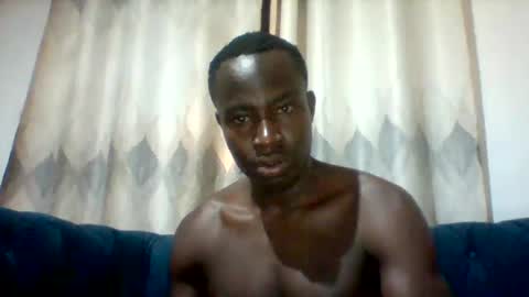 Snapshot of mclntz_bbc chatting on 06-12-26, 12:37 mclntz_bbc online show from 06-12-26, 12:37