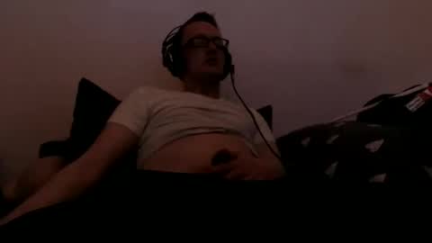 Snapshot of mcmike_es chatting on 02-22-25, 08:29 Mike online show from 02-22-25, 08:29