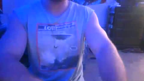 Snapshot of md3211 chatting on 12-14-25, 06:08 md3211 online show from 12-14-25, 06:08