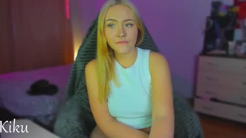 Kiku online show from 10-10-25, 10:20