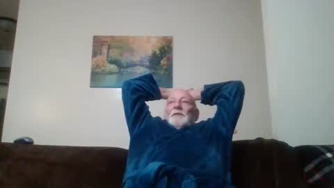 mdane99 online show from 12-31-24, 01:36