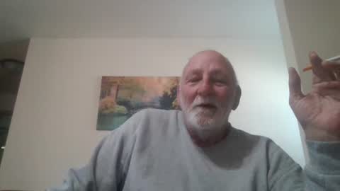 mdane99 online show from 10-19-25, 04:07