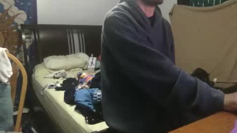 mdman32 online show from 10-25-25, 01:35