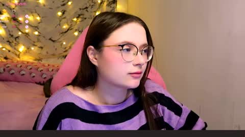 Snapshot of me_hanna chatting on 01-15-25, 10:46 Hanna online show from 01-15-25, 10:46