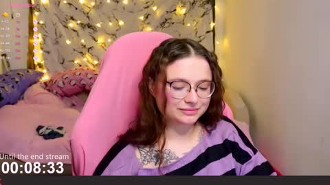 Snapshot of me_hanna chatting on 01-24-25, 02:39 Hanna online show from 01-24-25, 02:39