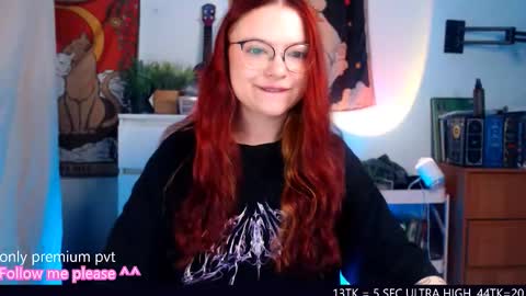 Snapshot of me_hanna chatting on 09-13-25, 10:42 Hanna online show from 09-13-25, 10:42