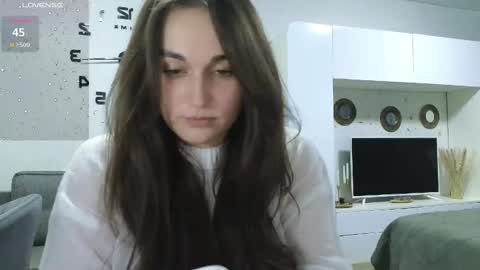 Snapshot of me_lissa_sun chatting on 12-16-24, 02:16 Melissa online show from 12-16-24, 02:16