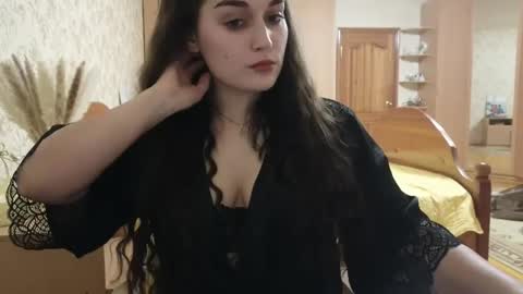 Snapshot of me_lissa_sun chatting on 01-24-25, 10:51 Melissa online show from 01-24-25, 10:51