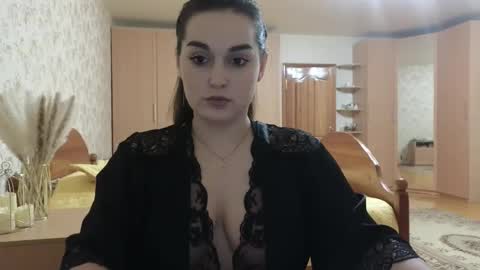 Snapshot of me_lissa_sun chatting on 01-28-25, 01:27 Melissa online show from 01-28-25, 01:27