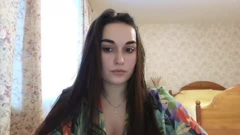 Snapshot of me_lissa_sun chatting on 02-11-25, 08:15 Melissa online show from 02-11-25, 08:15