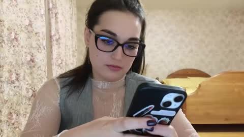 Snapshot of me_lissa_sun chatting on 02-12-25, 03:05 Melissa online show from 02-12-25, 03:05