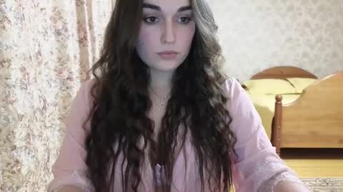 Snapshot of me_lissa_sun chatting on 02-13-25, 09:06 Melissa online show from 02-13-25, 09:06