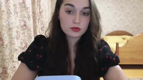 Snapshot of me_lissa_sun chatting on 03-06-25, 03:35 Melissa online show from 03-06-25, 03:35