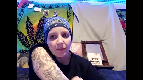 Snapshot of meateater7455 chatting on 09-15-25, 03:17 meateater7455 online show from 09-15-25, 03:17