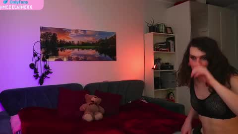 Milena online show from 02-18-25, 09:09