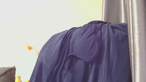 Oltereodora-lima online show from 12-17-25, 08:53