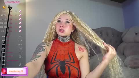 Snapshot of medusa_20 chatting on 12-17-24, 08:56 Johana  online show from 12-17-24, 08:56