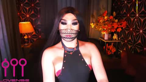 THE QUEEN ALPHA   Queen Medusa Prey online show from 02-27-25, 01:07