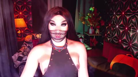 THE QUEEN ALPHA   Queen Medusa Prey online show from 03-10-25, 06:45