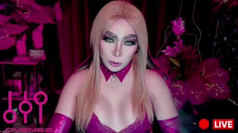 THE QUEEN ALPHA   Queen Medusa Prey online show from 01-18-26, 03:27