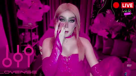 THE QUEEN ALPHA   Queen Medusa Prey online show from 04-21-26, 02:51