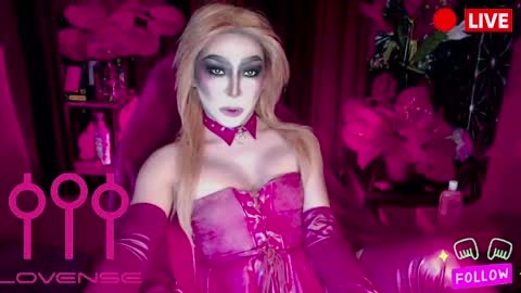 Snapshot of medusaprey chatting on 06-04-26, 03:12 THE QUEEN ALPHA Queen Medusa Prey online show from 06-04-26, 03:12