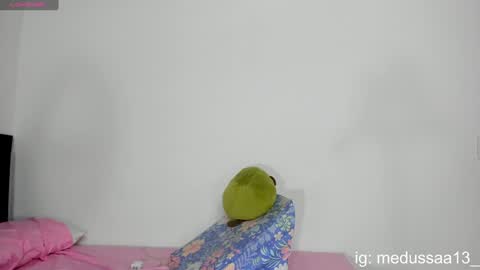 medussa13 online show from 01-15-25, 12:15