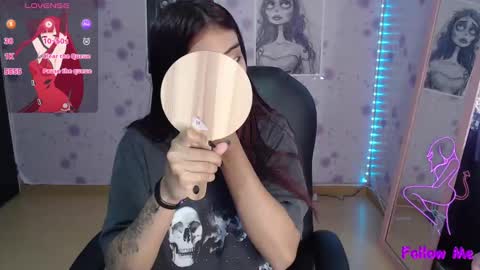 Snapshot of medussa_kat chatting on 03-08-25, 08:14 Katrina online show from 03-08-25, 08:14