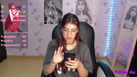 Snapshot of medussa_kat chatting on 03-09-25, 02:29 Katrina online show from 03-09-25, 02:29