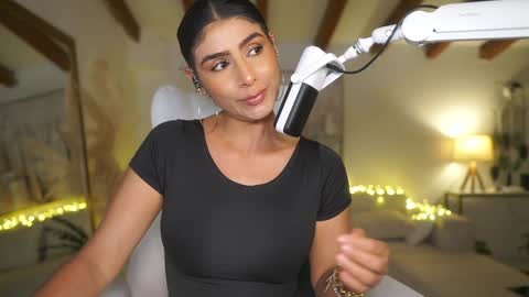 Andrea  online show from 01-23-25, 08:45