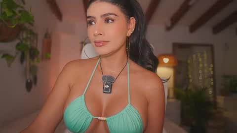 Andrea  online show from 11-30-25, 11:36