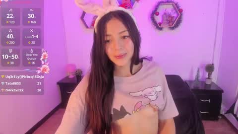 Snapshot of meelanny_ds chatting on 12-17-24, 08:56   online show from 12-17-24, 08:56